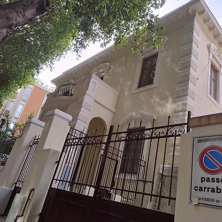 Villa Liberty Ofelia Locazioni Brevi Cagliari Exterior foto